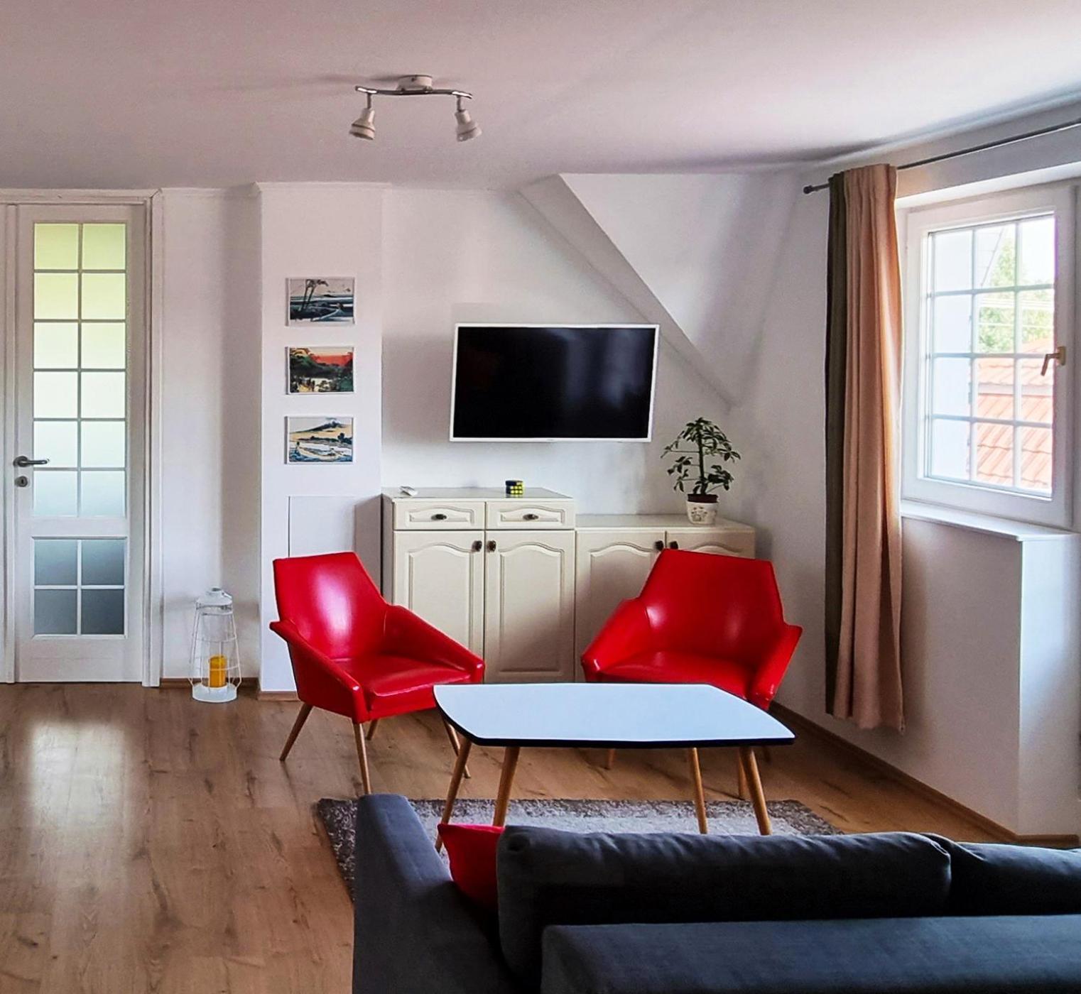White Apartment Keszthely Bagian luar foto